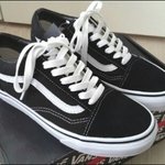 [댓글부탁해] <b>반스</b> 추반좀ㅠㅠ