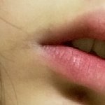 나 방금 씻고 나왔는데 <b>입술색</b> 조카이쁘
