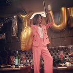 <b>멤버</b>들과 함께한 수영 <b>생파</b>