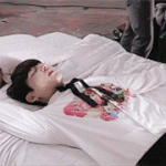 [방탄소년단] 덮는게 아니에요~ <b>겨울잠</b> 재우는거지