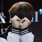 [방탄소년단] 예전에 ㄱ새끼들이 <b>쇼타</b>.콤컨셉이라고했던거