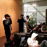 [EXO] 니니 <b>라운지</b> 콜라 마시는 거 아님?