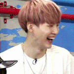 [방탄소년단] 팬싸 직캠에서 민윤기보면