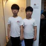 [꼭조언부탁] 꼭 봐주세요 일<b>란성</b> 쌍둥이 키 차이