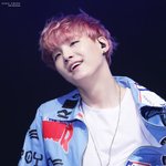 [방탄소년단] 이삐들 민윤기 아랫니보이는사진있어????,??,,...