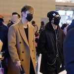 [아이콘] 노뜬금일수도 있는데 사진 좀 풀고 가줄래....?