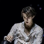 [EXO] 19)화끈한 그의젖은와이셔츠속 <b>속살</b>