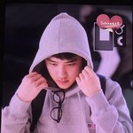 [경수] 마니 <b>피곤해</b> 보인당
