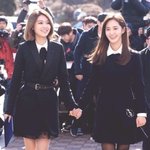 시선 싹쓸이한 <b>수영</b> 유리
