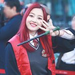 <b>치명적</b>인 빨간 머리 女아이돌