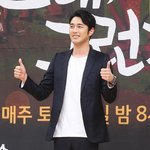 오랜만에 보는 <b>조한선</b>