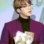 [방탄소년단] 나 <b>저</b> 안경 되게 촌스럽다고 생각했는데