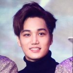 [카이] 와...<b>종인</b>이 진짜 이뻐!!(가온차트)