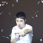 [EXO] 아 경수 가죽자켓?입은거 왤케 좋냐
