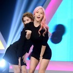 <b>조현영</b> 살 겁나 뺐네