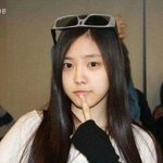 너네 (규정심한)학교갈때 화장하는거 <b>쌩얼</b>같아보이게 어떻게해???