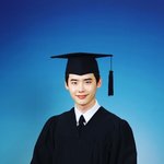 이종석 대학교 <b>졸업</b>사진