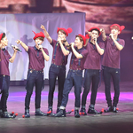 [EXO] 난 애들 그 <b>갭</b>에 디진다 시발 생긴건 다