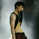 [EXO] 복근 새벽짤<b>뿌림</b>