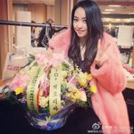 [EXO] 장사장 공작소직원이 한국인이니 슴직원들이니 개소리