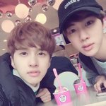 [방탄소년단] <b>이사진</b>