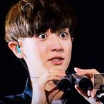 [EXO] <b>동생</b>년이 <b>내</b>가 아끼는 과자 쳐먹고있는거 발견함
