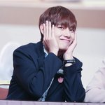 [방탄소년단] <b>태태</b> 눈웃음치는 사진있어?