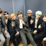 [방탄소년단] 한 번 사는 <b>인생</b>인데