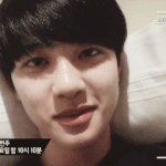 [EXO] 경수 이 움짤 보면 그 노래 생각남ㅋㅋ