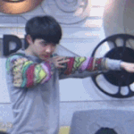 [EXO] 이겈ㅋㅋㅋ 공항 수색대에서