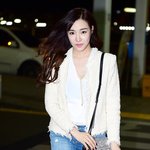 [소녀시대] 어제 하와이로 출국한 티파니 !!