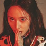 [드루와] 크리스탈 화보 본 사람?