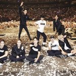 [카이] 종인이 단체사진 포즈봐(<b>뉴욕콘</b>)