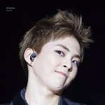 [시우민] 시우민 표정 차이 <b>보소</b>
