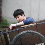 [EXO] 난 준면이가 몸과 빈 <b>수레</b>만 갖고 있다면 내가 굶어 죽어서라도...