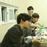 [방탄소년단] 홉이 먹을 때 약간 <b>버릇</b>