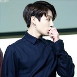 [방탄소년단] 뷔는 페북얼짱상에 <b>종이</b><b>인형</b>몸매라 별로야