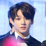 [방탄소년단] 이삐들 세번째<b>폴더</b> 16번째 사진뭐야?ㅎ