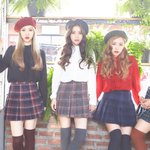 女아이돌의 <b>발랄</b>한 프레피 룩