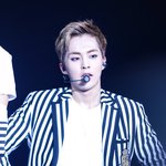 [시우민] 이 옵빠한테 <b>전화</b>번호 묻고싶당