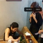 [EXO] <b>추억</b>의 고깃집싸인회 시우민석 ㅋㅋ
