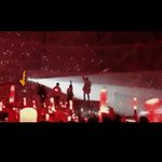 [방탄소년단] 와 진짜 아미망신은 지혼자 다시키네..