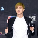 [EXO] 수호도 <b>백금발</b>아니면 톤그로 너무심함