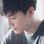 [EXO] 과외선생님이 내가 문제푼걸 매기시더니
