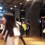 [EXO] 수업<b>도중</b>에 선생님 심부름 후 교실로 들어가는 우리의 모습