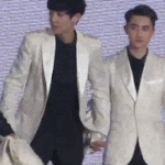 [EXO] 어이쿠;;; 먼저 잘게!!!!