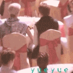 [EXO] 테이블 아래 <b>은밀</b>한손놀림ㅋㅋ깜놀주의