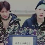 [방탄소년단] 이거호석이<b>가슴골</b>