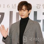 [모두드루와] 오늘자 외모 <b>열일</b>하는 아이돌