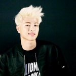[<b>아이콘</b>] 코닉들아나좀도와줘ㅠㅁㅠ